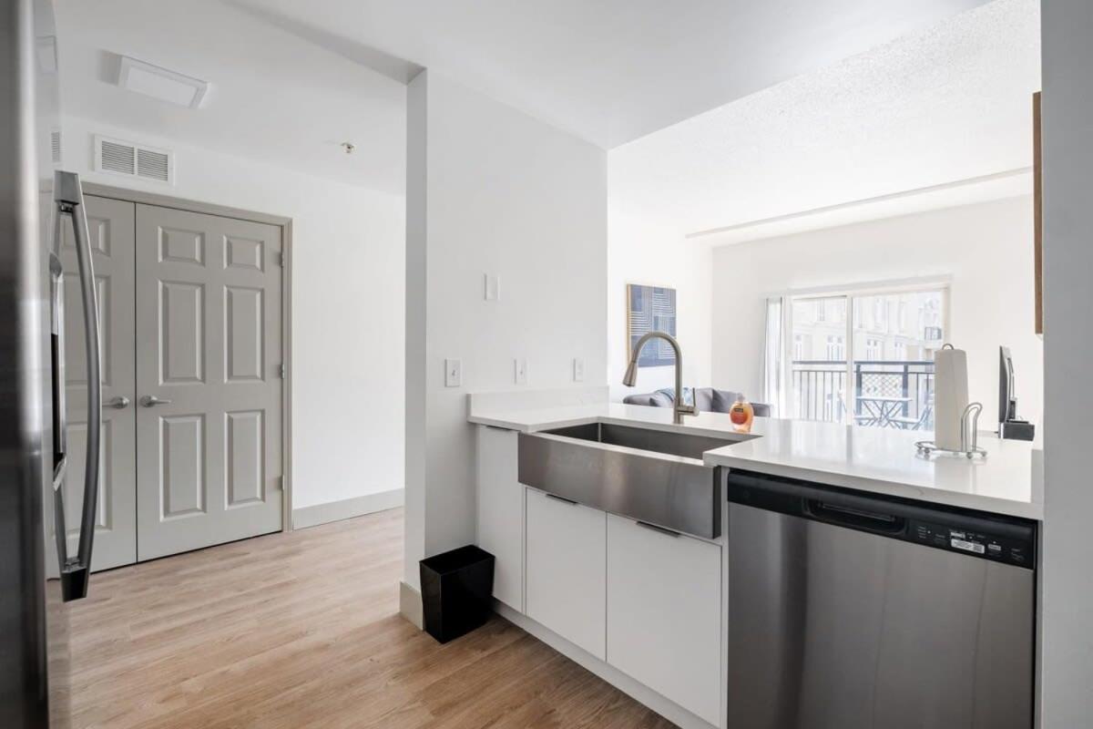 שרלוט 4B 3Ba Premium Family Apartment With Gym מראה חיצוני תמונה